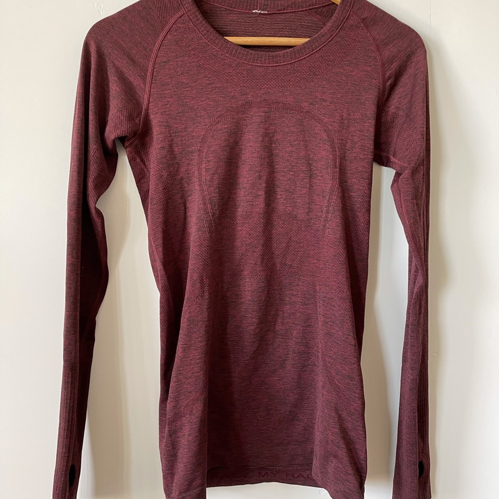 Lululemon swiftly tech long sleeved shirt